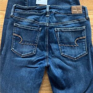 Women's size 10 American Eagle Skinny Next Level Stretch dark wash Jeans /GRUC